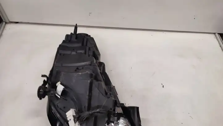 Tesla Model 3 (2017 - 2023) 107737100K Передняя фара — фото 4