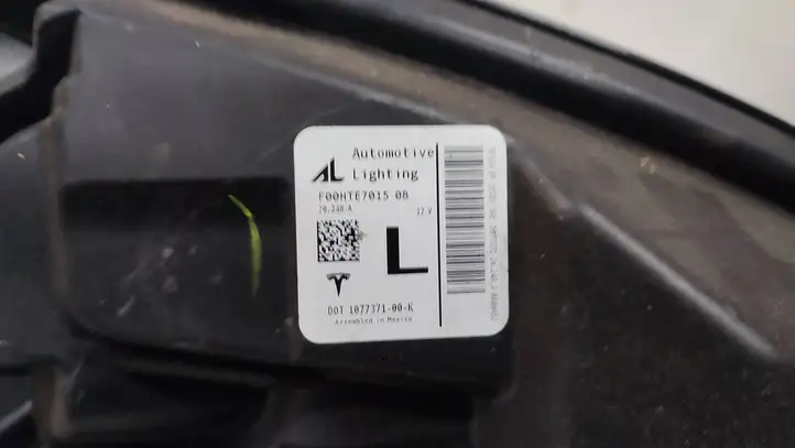 Tesla Model 3 (2017 - 2023) 107737100K Передняя фара — фото 6