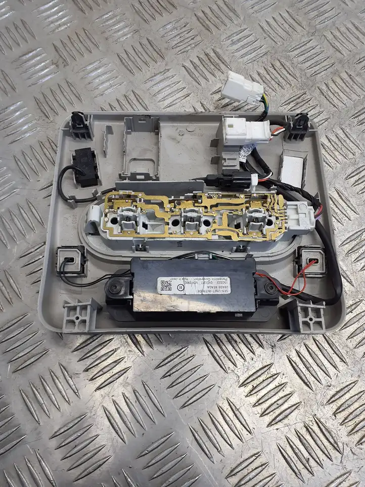 Nissan Qashqai (2013 - 2017) 284364EA0A Передняя подсветка — фото 3