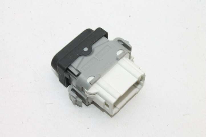 Nissan Qashqai (2010 - 2013)  21000A Включатель центрального замка