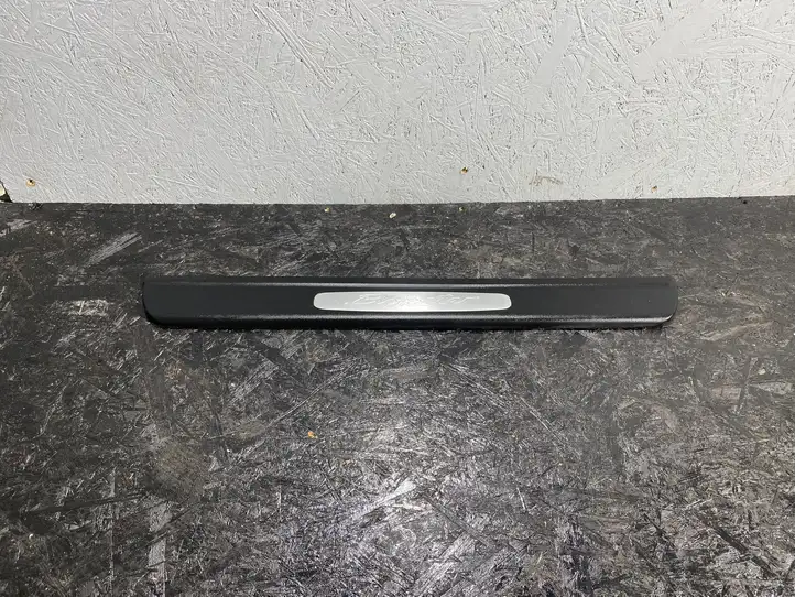 Porsche Boxster 987 (2005 - 2012) 987551303 Накладка порога — фото 1