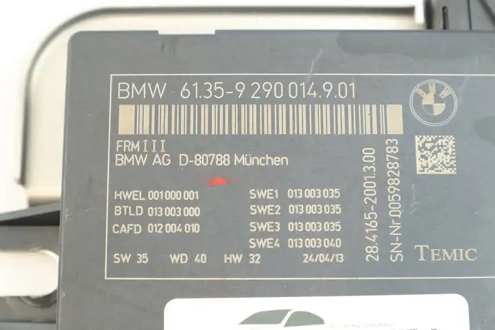 BMW X3 F25 (2010 - 2017) 9290014 Блок управления светом — фото 3