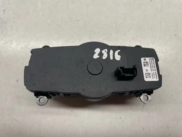 BMW X3 F25 (2010 - 2017) 61319192745 Включатель фонарей — фото 2