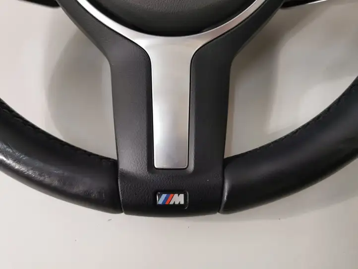 BMW 5 F10 F11 (2009 - 2016) 7848338 Руль — фото 2