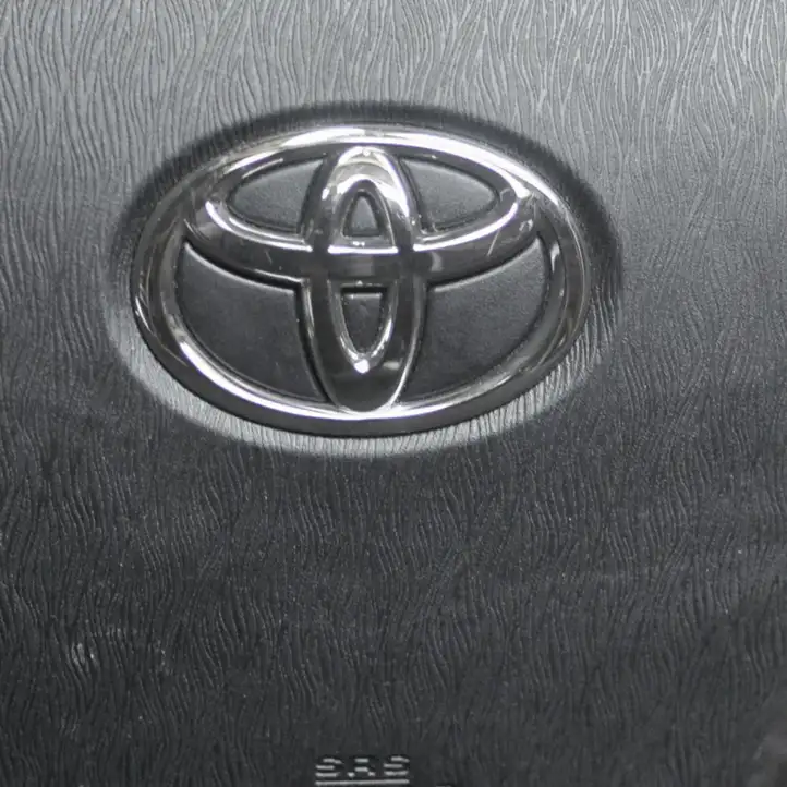 Toyota Prius (XW30) (2009 - 2015) Подушка безопасности руля — фото 3