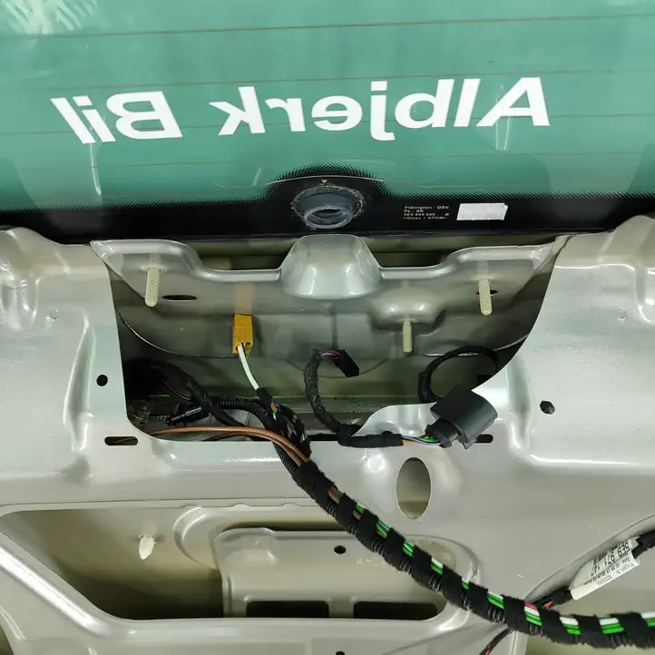 Skoda Octavia Mk3 (5E) (2013 - 2019) Крышка багажника — фото 3