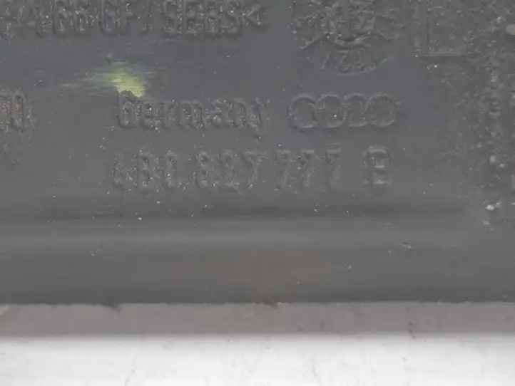 Audi A6 S6 C5 4B (2001 - 2004) 4B0827777B Ручка крышки багажника — фото 2