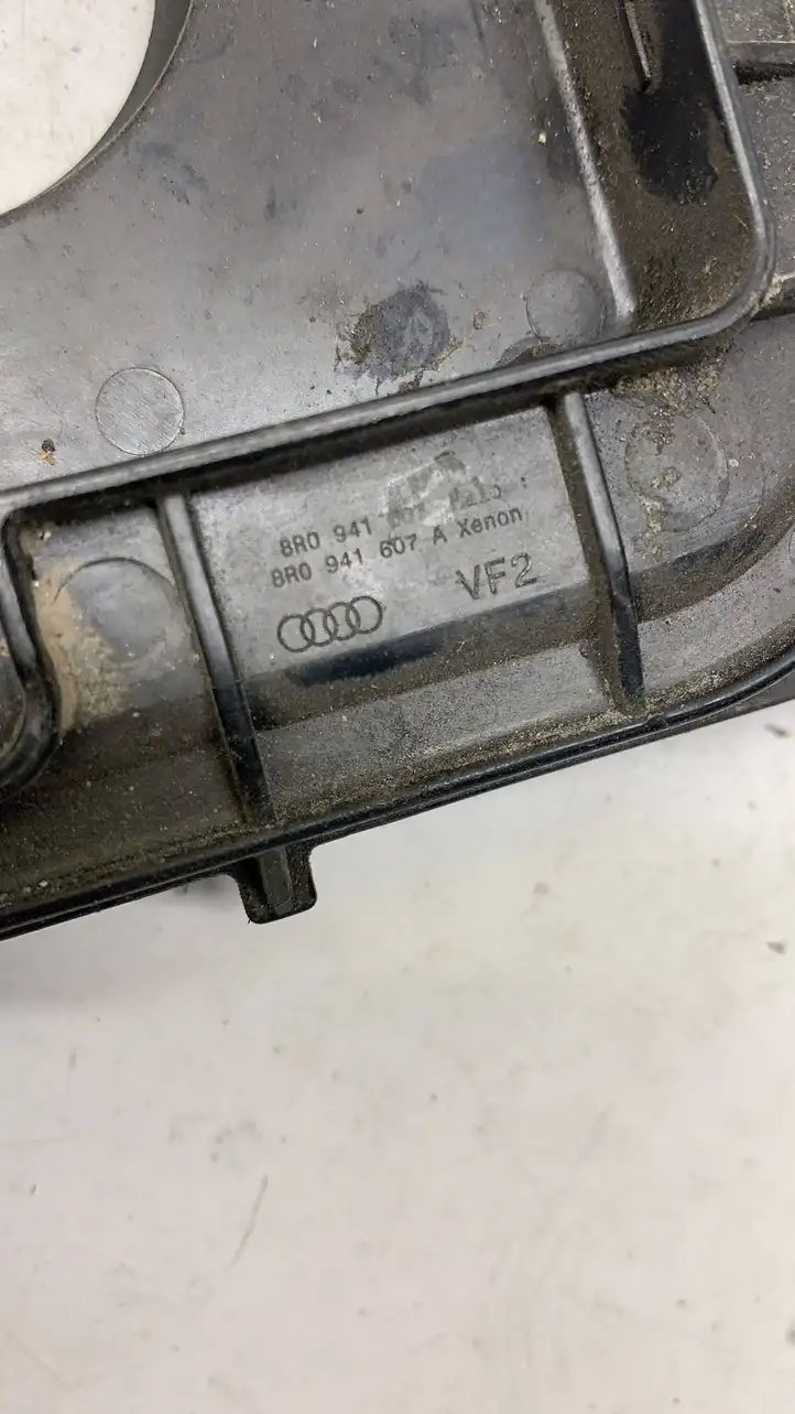 Audi Q5 SQ5 (2008 - 2012) 8R0941607 Крышка фары — фото 2