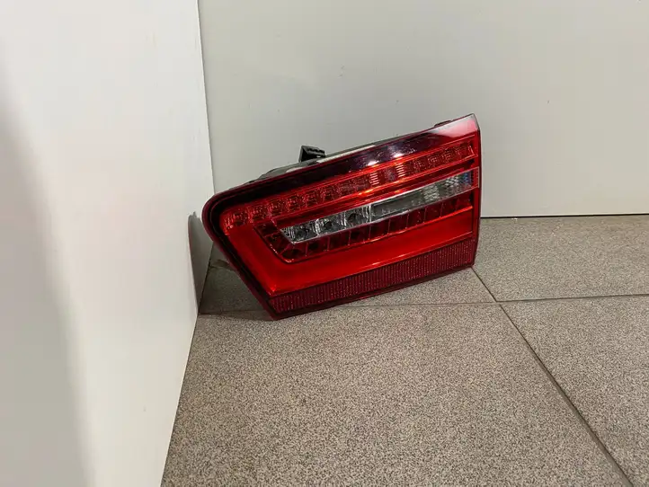 Audi RS6 C7 (2012 - 2014) 4G9945094D Задний фонарь в крышке багажника — фото 1