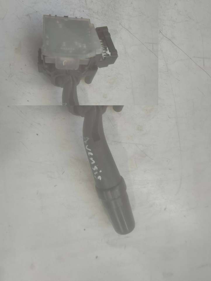 Toyota Avensis T250 (2006 - 2009)  173821 Ручка стеклоочистителей