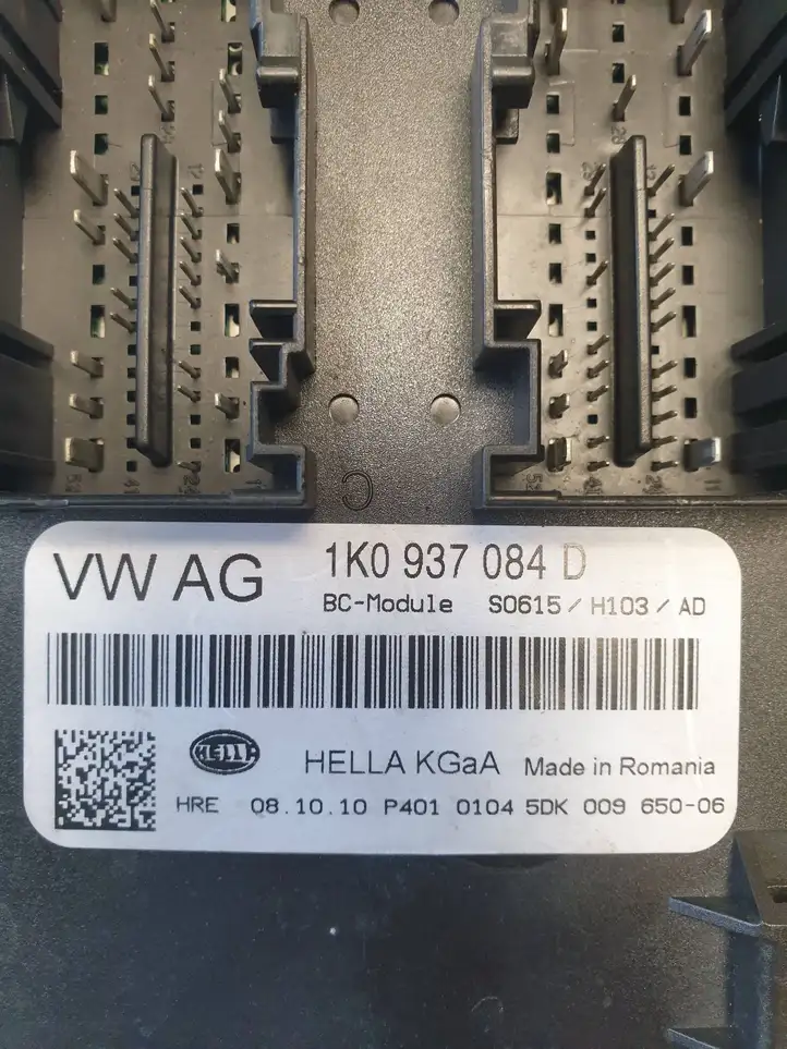 Volkswagen Golf VI (2009 - 2013) 1K0937084D Модуль комфорта — фото 2