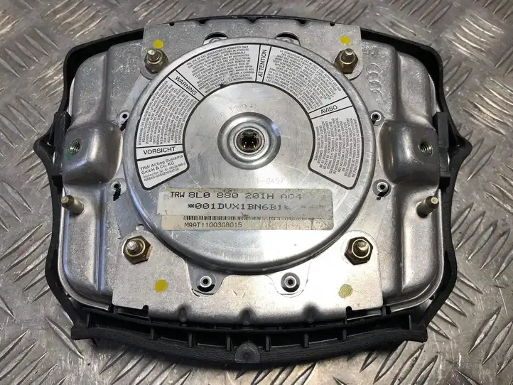 Audi A3/S3 8L (2000 - 2003) 8L0880201H Подушка безопасности руля — фото 3