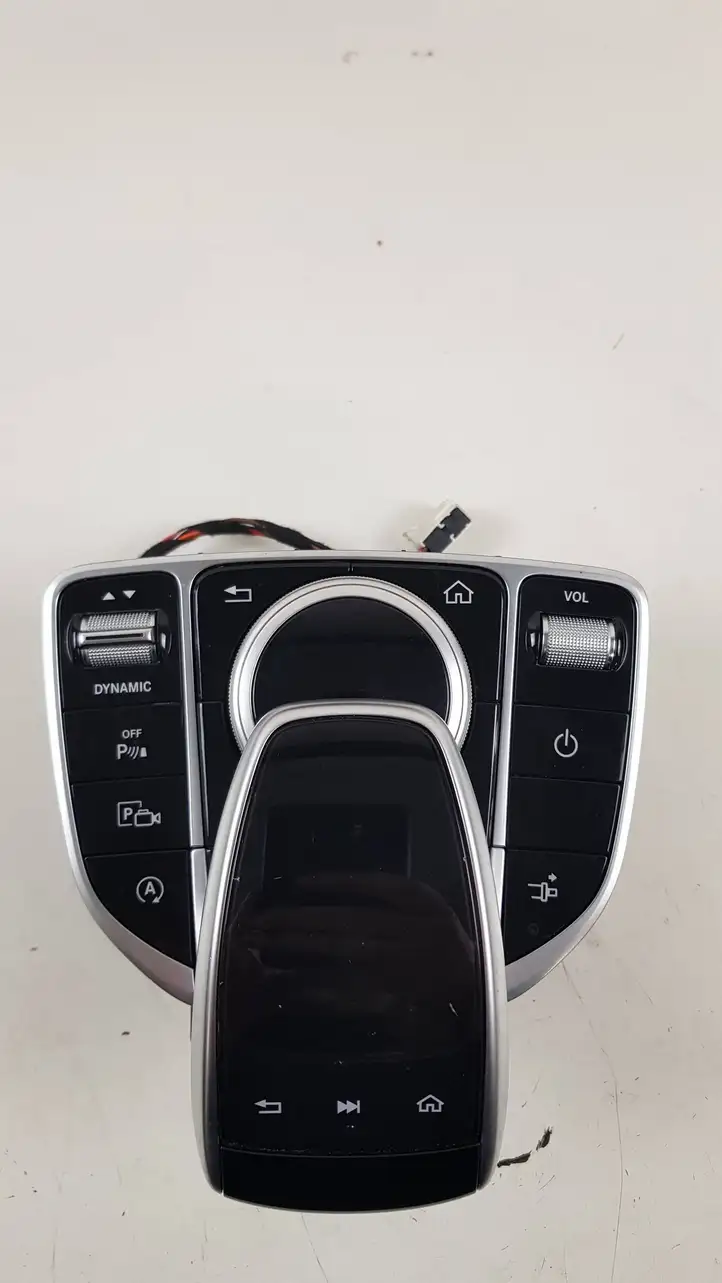 Mercedes-Benz E W238 (2017 - ) A2139008310 Контроллер мультимедийной системы — фото 1