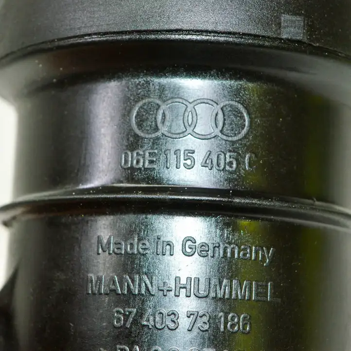 Audi A4 S4 B8 8K (2011 - 2015) 06E115405C Кронштейн масляного фильтра — фото 5