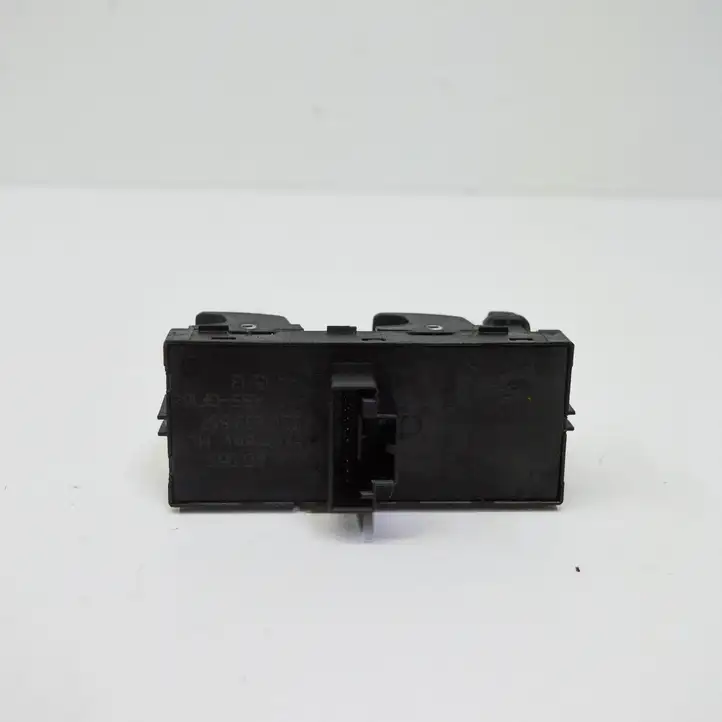 Skoda Octavia Mk3 (5E) (2013 - 2019) 5E0959857 Блок кнопок стеклоподъемников — фото 2