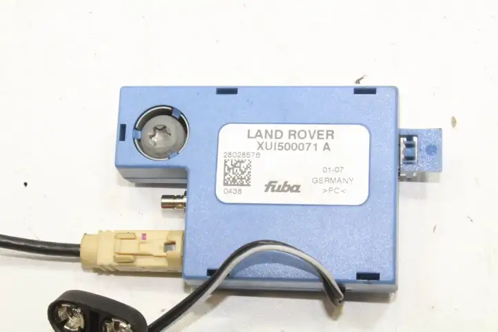 Land Rover Range Rover Sport L320 (2005 - 2009) XUI500071A Усилитель антенны — фото 3