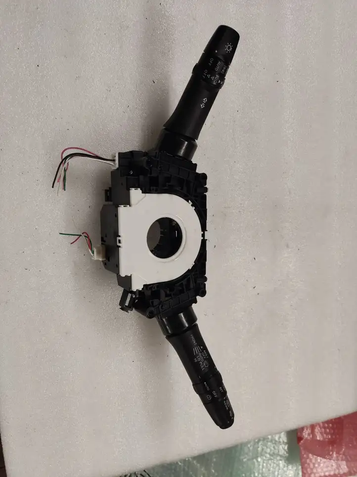 Mitsubishi Outlander (2016 - 2018) 8617A517 Комплект ручек — фото 2