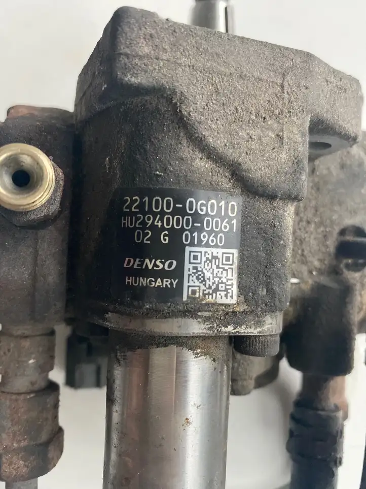 Toyota Avensis T250 (2003 - 2006) 221000G010 Топливный насос — фото 4