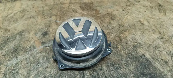 Volkswagen PASSAT CC (2008 - 2012) 3C5827469E Ручка крышки багажника — фото 1