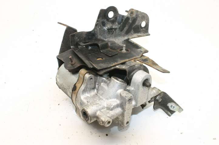 Toyota Yaris (2014 - 2019)  4707012010 Блок управления ABS