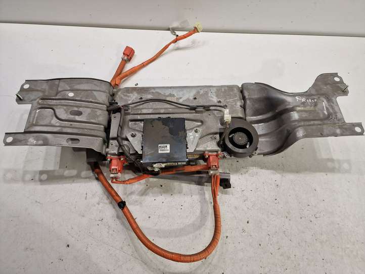 Toyota Prius (XW30) (2009 - 2015)  8926147030 Преобразователь напряжения