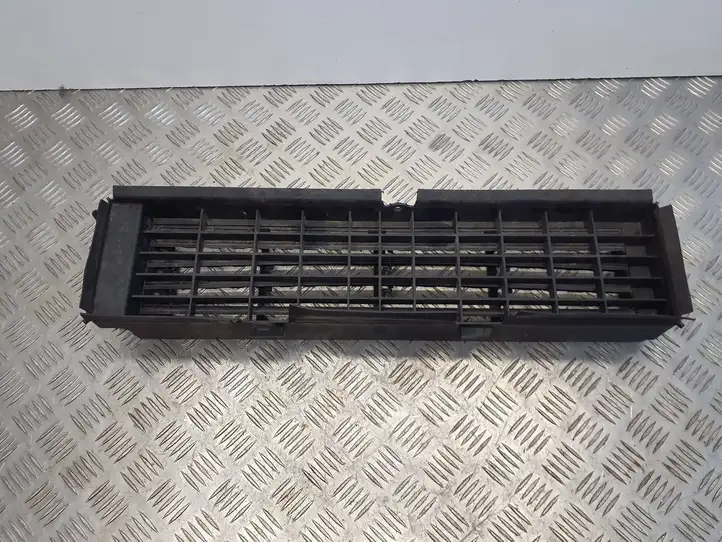 Nissan Qashqai (2013 - 2017) 623224EA0A Дефлектор воздуха — фото 1