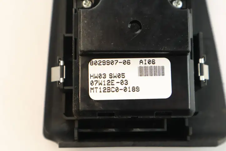 BMW M6 E63/E64 (2004 - 2010) 8029907 Кнопка стеклоподъемников — фото 5