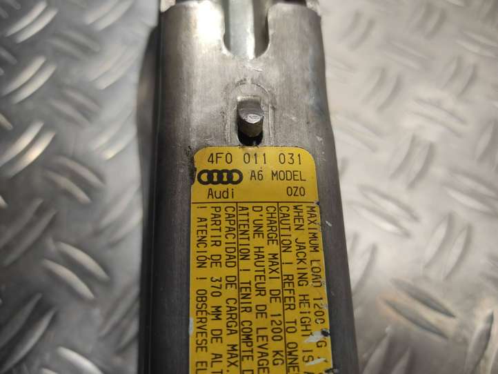 Audi A6 (2004 - 2008)  4F0011031 Домкрат (данкрат)
