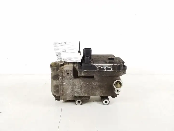 Lexus RX 330 - 350 - 400H (2008 - 2012) 88370-48022 Компрессор (насос) кондиционера воздуха — фото 1