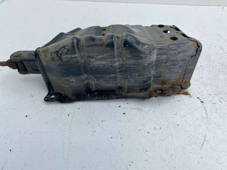 Toyota Previa (XR30, XR40) II (2000 - 2006)  0911128090 Домкрат (данкрат)