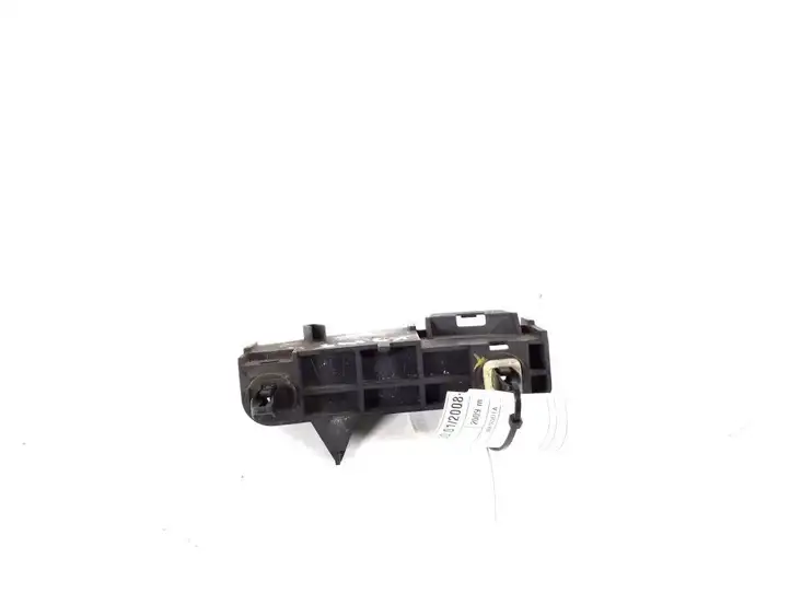Toyota Avensis T270 (2009 - 2012) 52563-05030 Кронштейн заднего бампера — фото 2