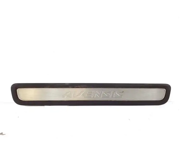 Toyota Avensis T270 (2009 - 2012) 67915-05030 Внутренняя отделка заднего порога — фото 1
