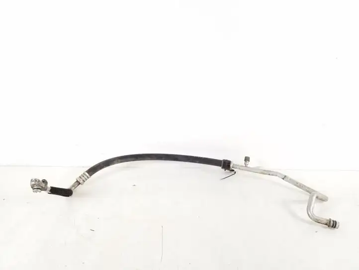 Toyota Corolla E120 E130 (2004 - 2007) 88703-02240 Трубки и шланги кондиционера — фото 1