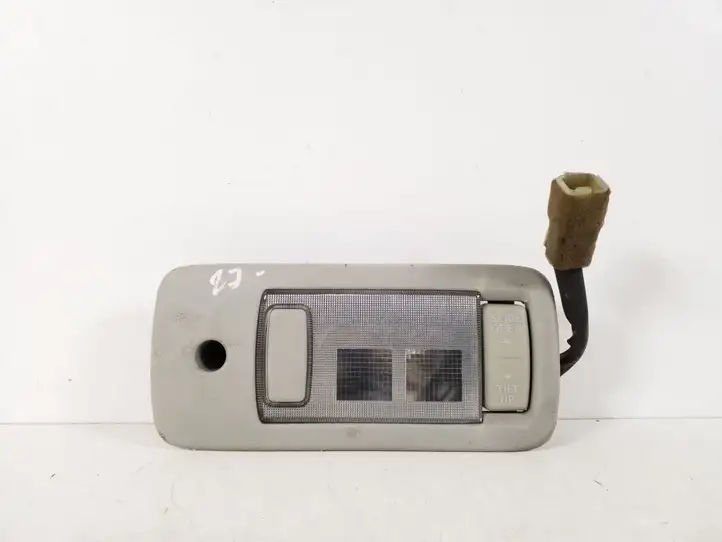 Toyota Corolla E120 E130 (2000 - 2004) 81260-05050 Передняя подсветка — фото 1