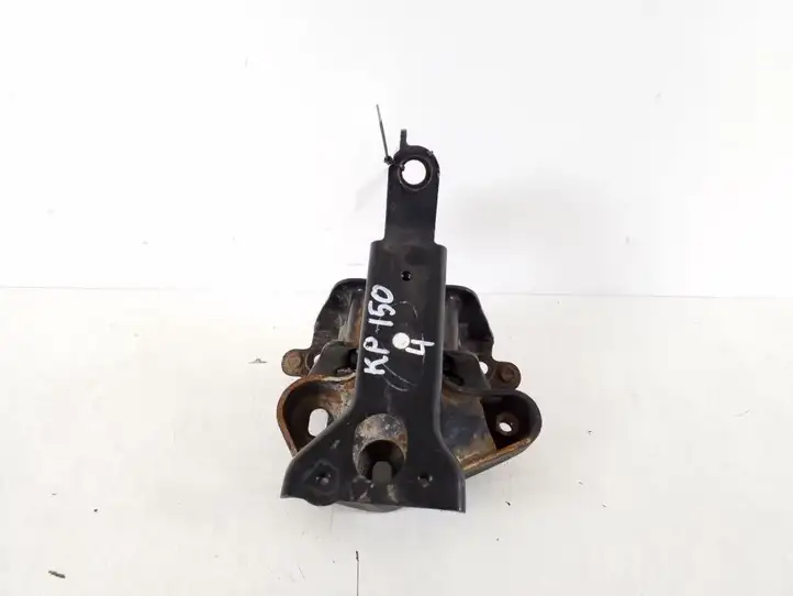 Toyota Aygo AB10 (2005 - 2008) 12372-YV010 Опора двигателя — фото 3