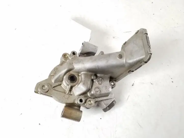 Toyota Auris 150 (2006 - 2012) 15100-37030 Масляный насос — фото 3