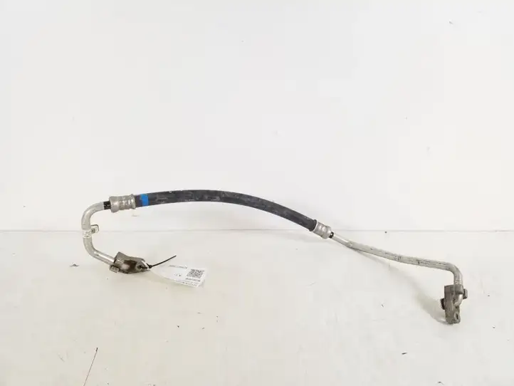 Toyota Auris 150 (2006 - 2012) 88703-02580 Трубки и шланги кондиционера — фото 2