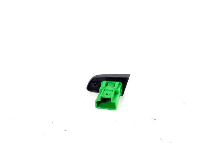 Toyota Aygo AB10 (2005 - 2008) 84790-0H010 Кнопка обогрева стекла — фото 3