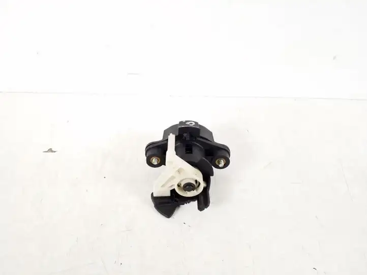 Toyota Aygo AB10 (2008 - 2012) 64640-0H010 Ручка багажной двери — фото 2
