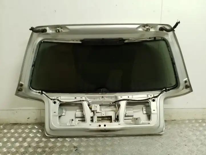 Volkswagen Golf IV (1998 - 2005) Крышка багажника — фото 2