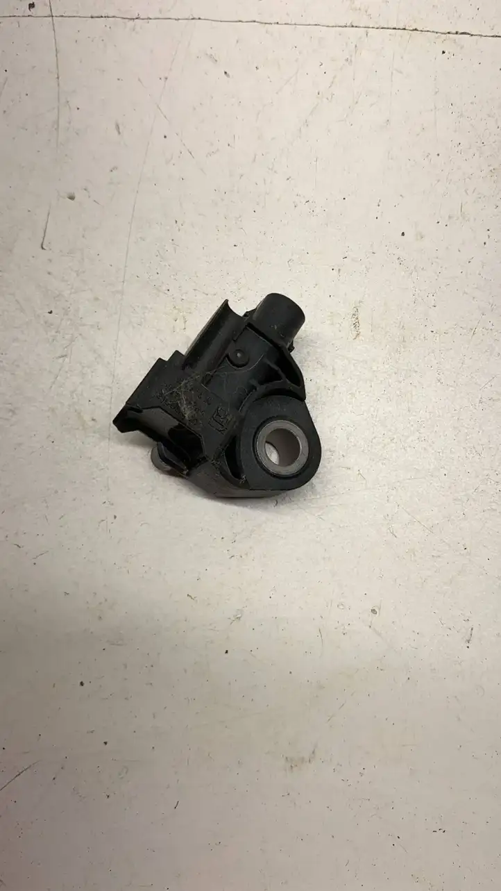 BMW M5 F90 (2017 - 2019) 9341546 Датчик удара SRS — фото 1