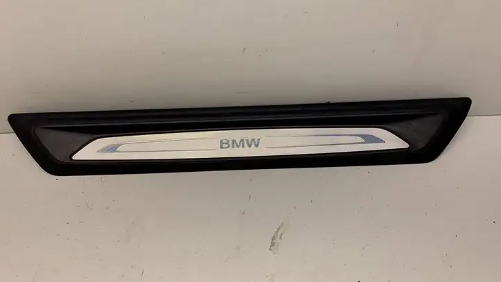 BMW M4 F82 F83 (2014 - 2020) 51477410460 Внутренняя отделка переднего порога — фото 3