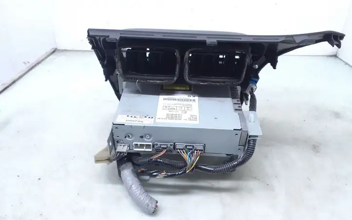 Honda Civic (2006 - 2011) 39100SMGG016M1 Магнитола / мультимедийная система — фото 2
