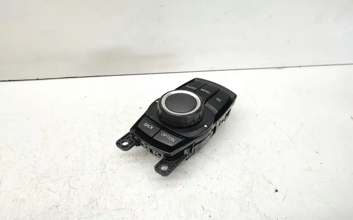BMW 1 F20 F21 (2011 - 2019) 9317695 Контроллер мультимедийной системы — фото 1
