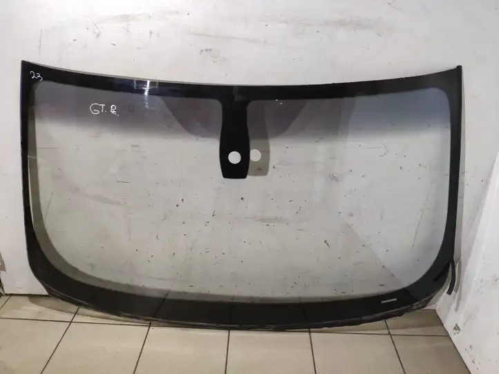 BMW 5 GT F07 (2010 - 2017)  E143R001692 Переднее стекло