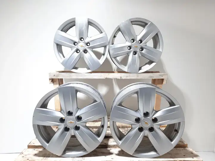 Chevrolet Orlando (2010 - 2015) 96837903 Легкосплавный колесный диск R17 — фото 1