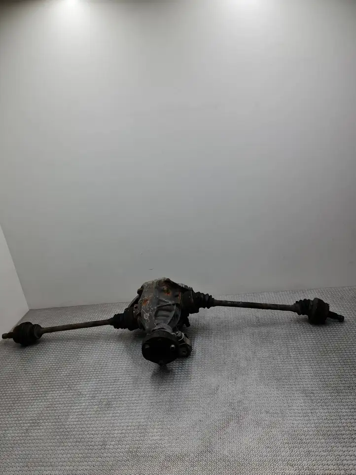 Mercedes-Benz E W212 (2009 - 2016)  A2043510408 Задний редуктор