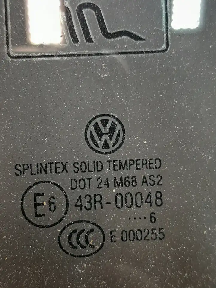 Volkswagen Golf Plus (2004 - 2008) 43R00048 Форточка двери — фото 2