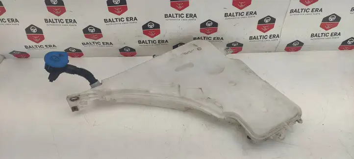 BMW 3 F30 F35 F31 (2012 - 2018) 7241671 Бачок омывателя стекла — фото 1