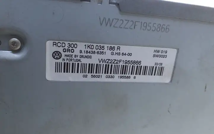 Volkswagen PASSAT B6 (2005 - 2010) 1K0035186R Магнитола / мультимедийная система — фото 5